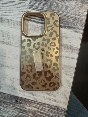 Loopy Case Gold Leopard Print Phone Case with Loop Apple iPhone 15 pro